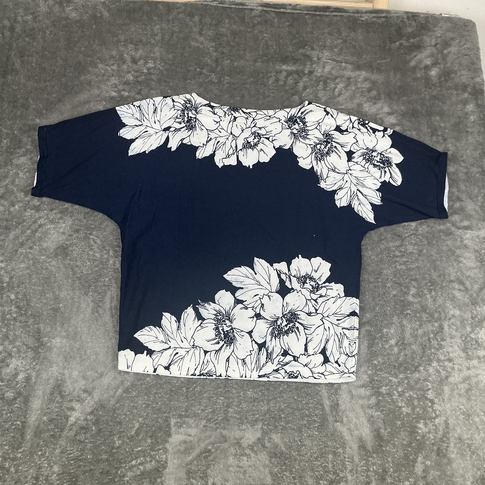 Talbots Womens White Blue Floral Print scoop neck bat wing sleeves Blouse Size L